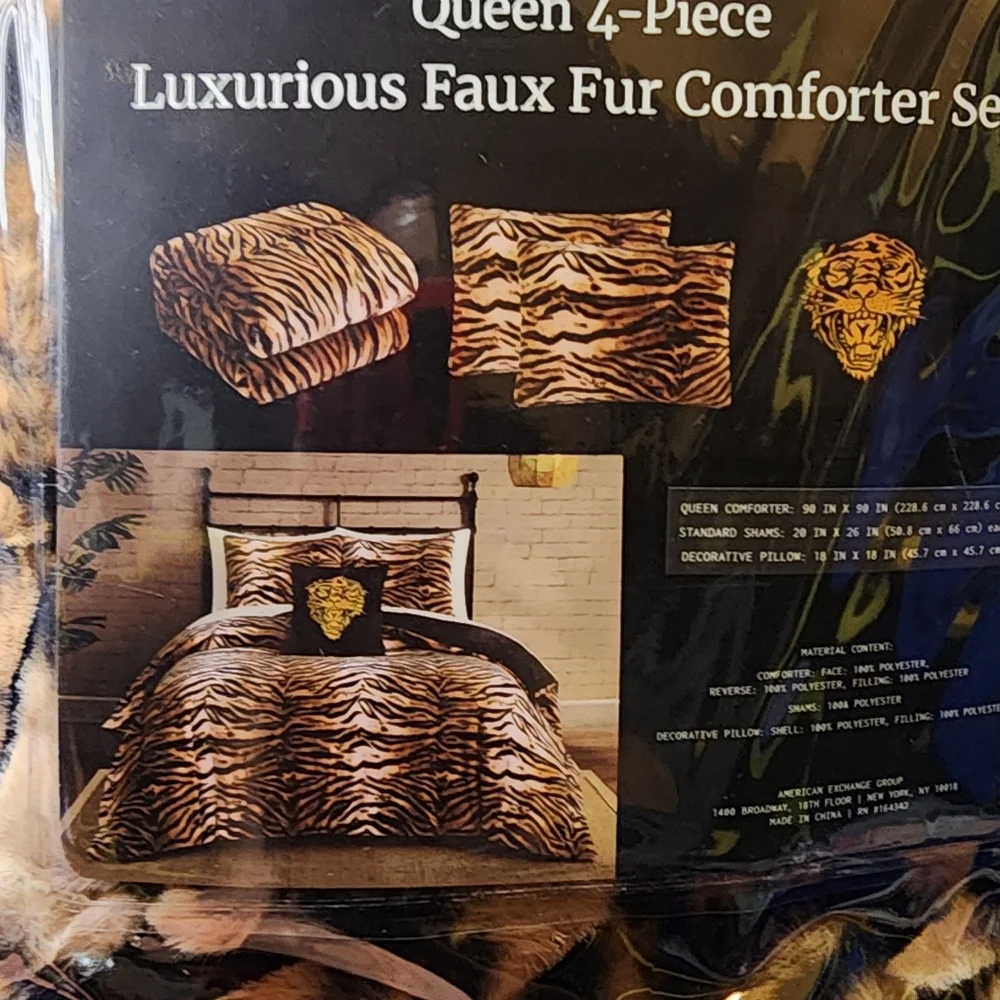 Ed Hardy Queen 4Piece Luxurious Leopard Print Faux Fur comforter set new